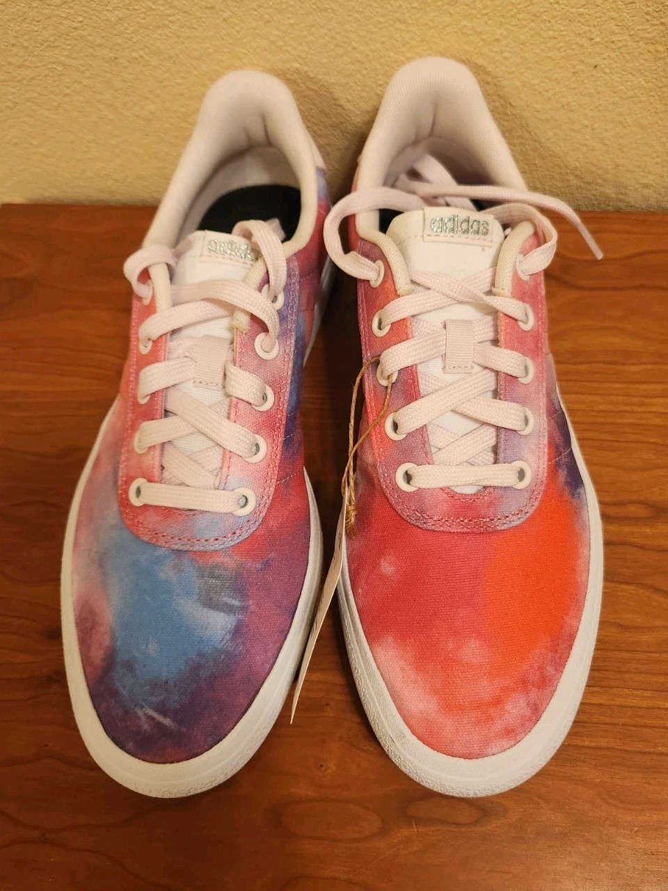 adidas Vulcraid3r GY6708 Womens Size 8 1/2 Skateboard Shoes Pink Tie Dye NEW