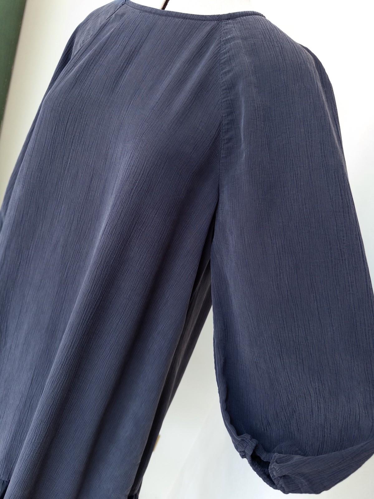 Oliver Bonas Modal Navy floaty Smock Midi Dress UK 10 Ruffle Hem 3/4 Sleeve