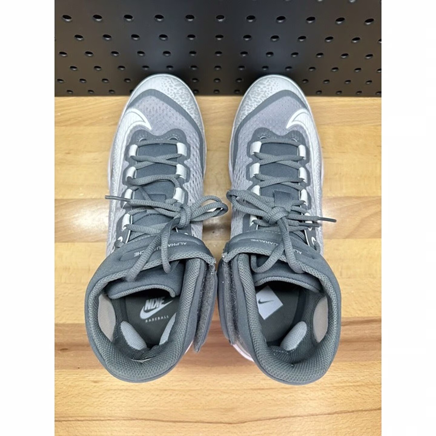 Nike Alpha Huarache Elite 4 Mid Baseball Cleats Gray DJ6520-012 Men’s Size 11.5