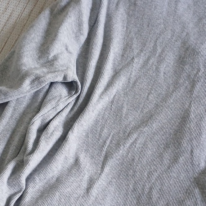 Sonoma Goods For Life Women’s XL Gray Solid Ribbed Knit V-Neck Henley Button Top