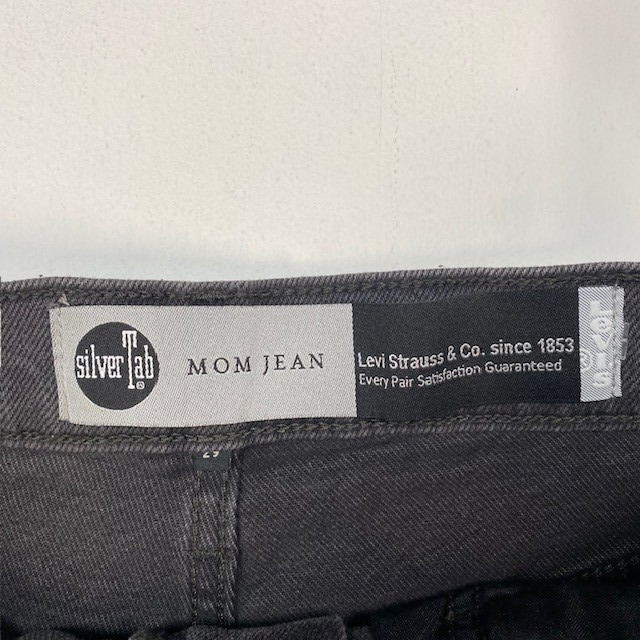 Levi Strauss Co Silver Tab Mom Jeans W29 L27 Gray Waterless Denim