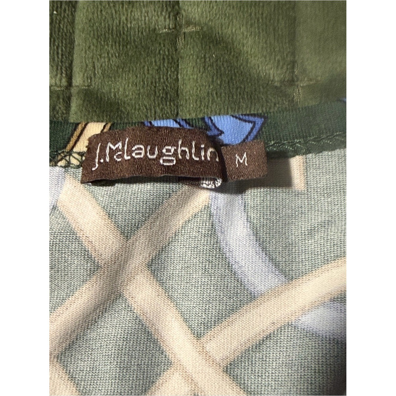 J.McLaughlin 3/4 sleeve wrinkle-resistant equestrian print green blue MED