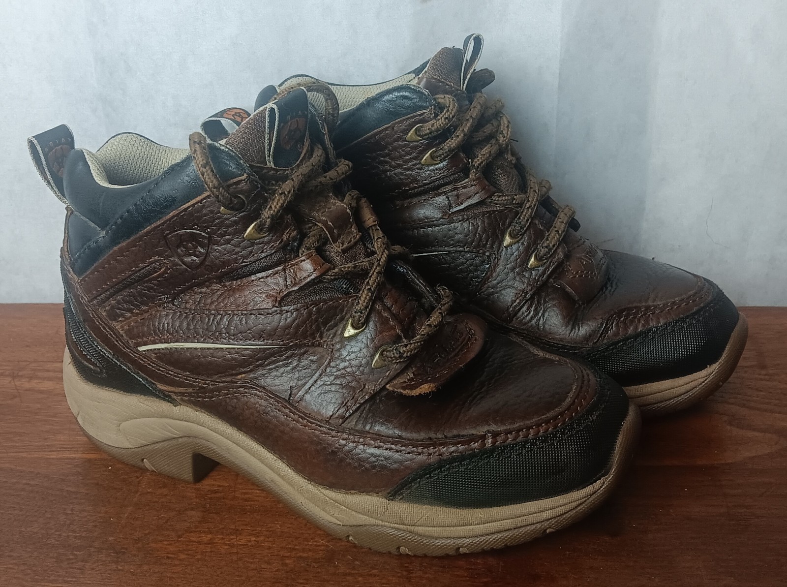 Ariat ATS Terrain Women’s 5.5 B Cordovan Boots Riding Hiking Brown Leather