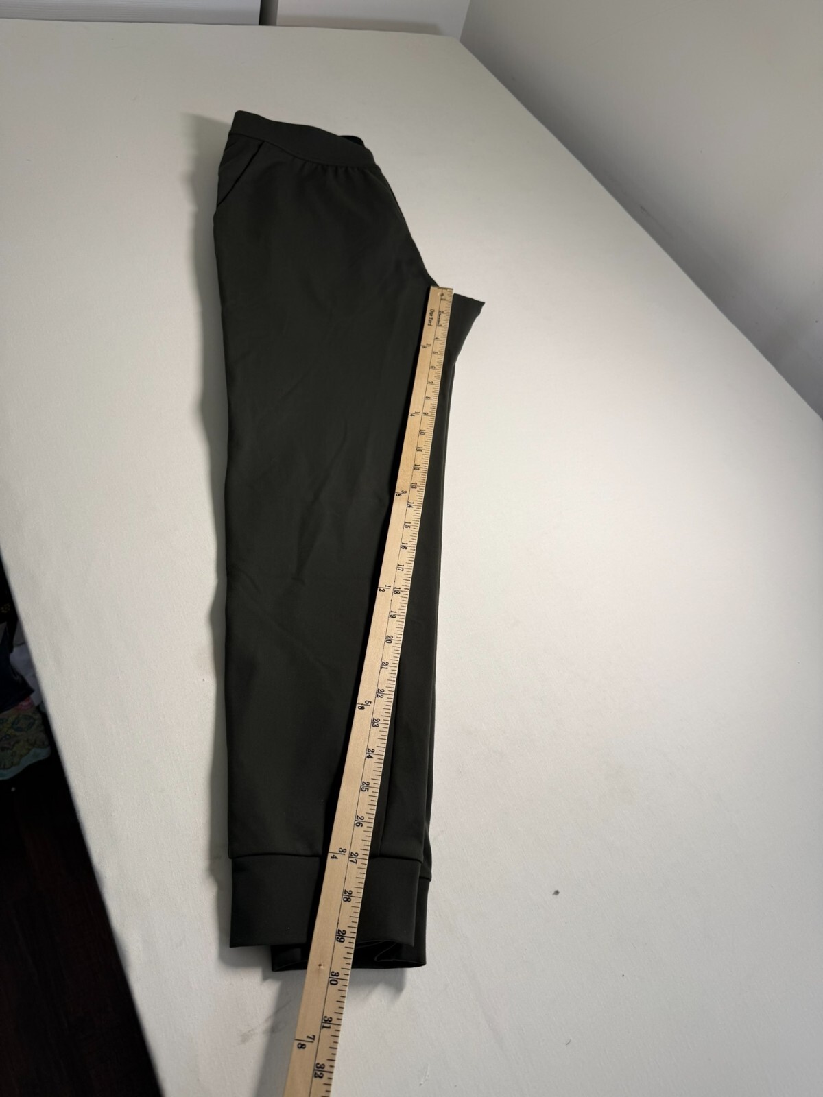 Public Rec Weekender Olive Green Jogger Pants sz 32×29