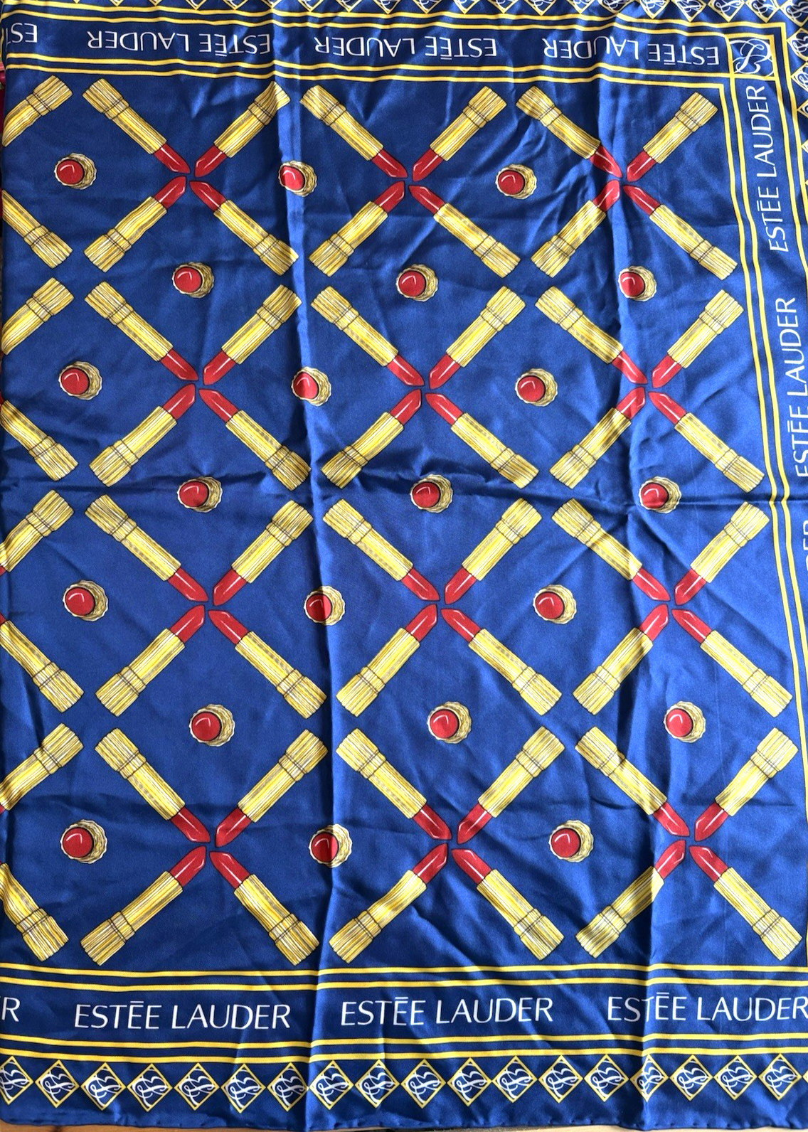 ESTEE LAUDER VINTAGE KOR EA 100% SILK SCARF 35IN x35IN