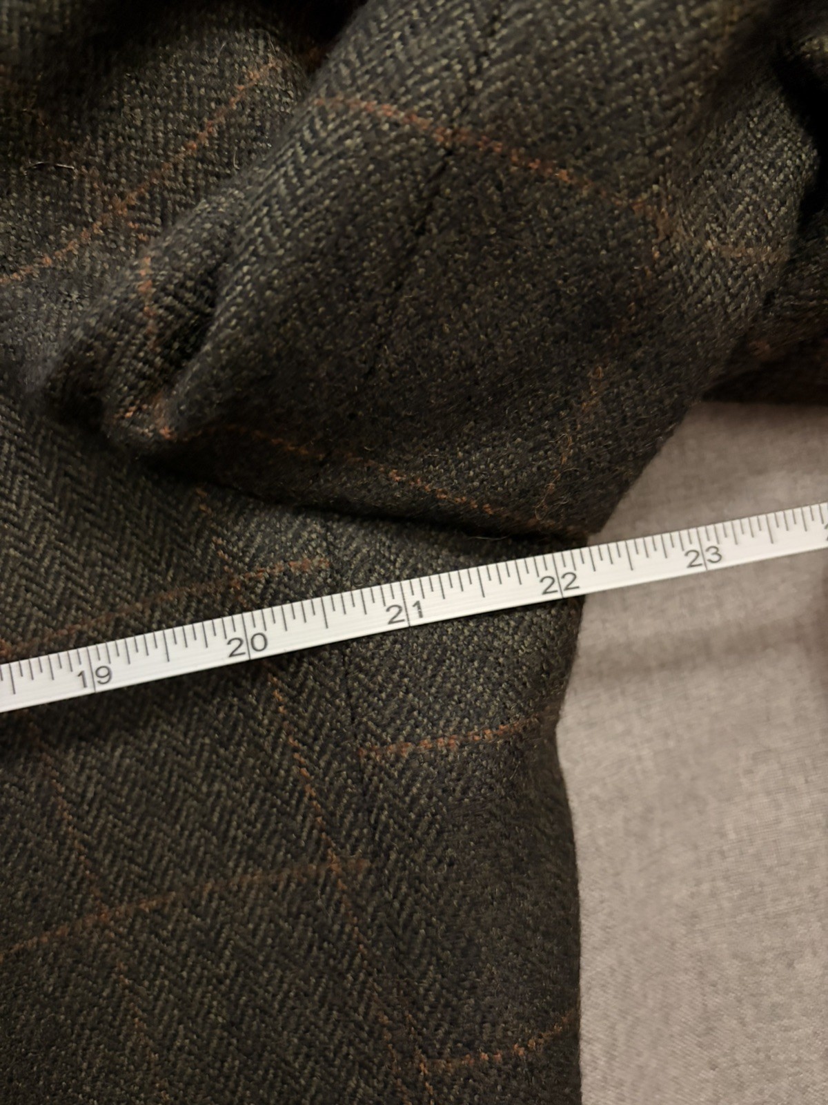 Brooks Brothers 346 Mens Blazer 44L | Dark Grey Plaid Accent | 100% Lambswool