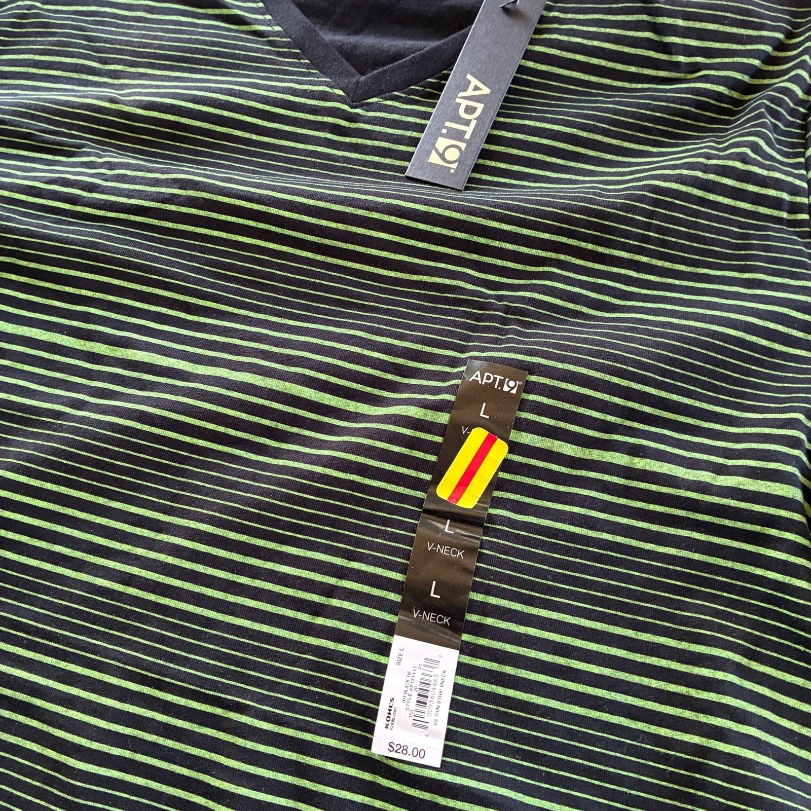 Apt. 9 Men’s Thin Striped V-Neck T-Shirt