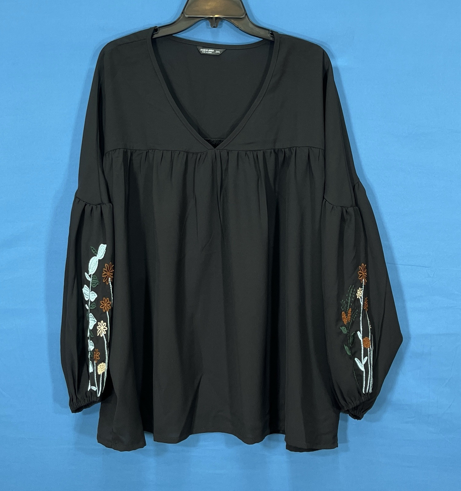 SHEIN CURVE Black THIN Poly Twill FLORAL EMBROIDERED Balloon Sleeve TOP Sz 2XL