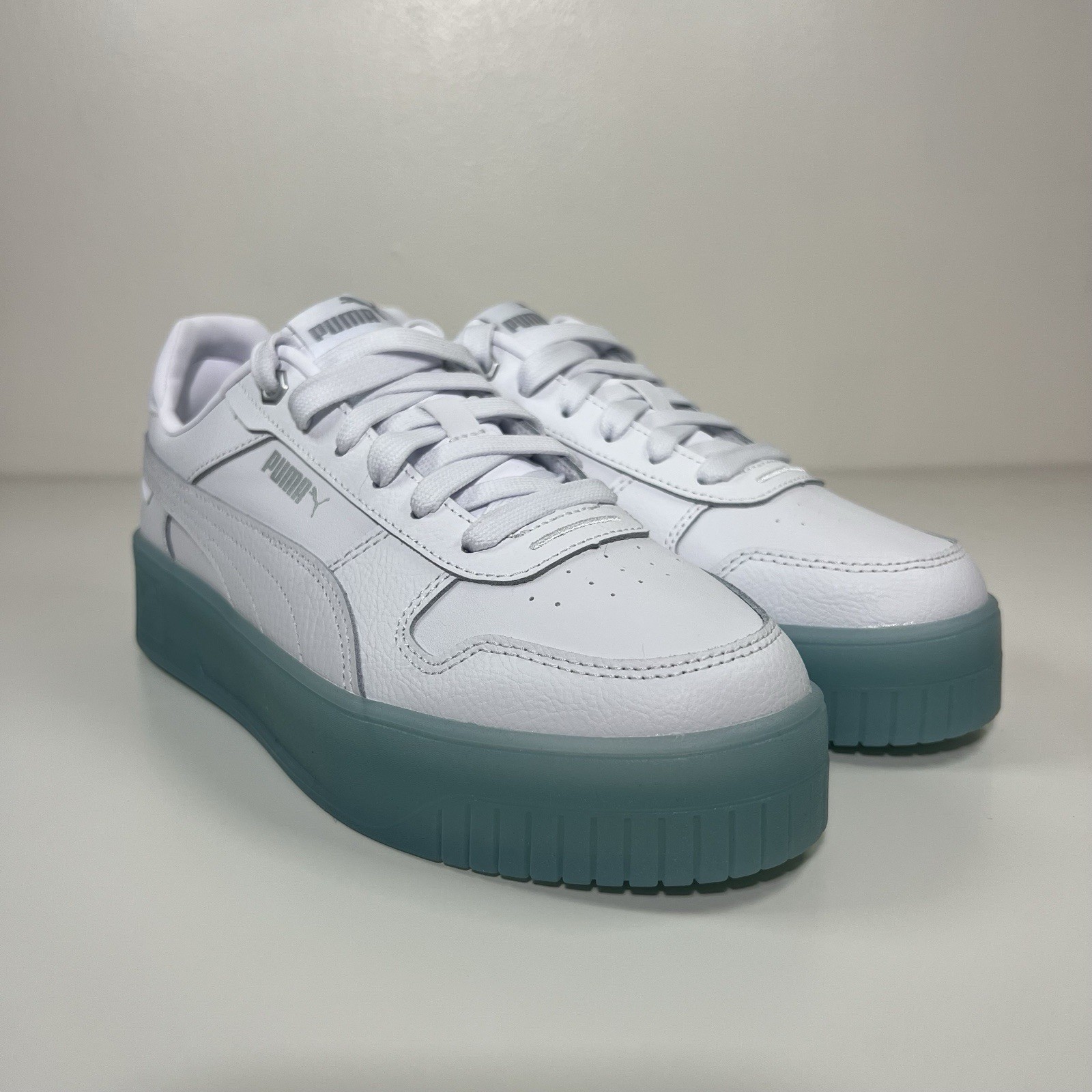 Puma Women’s Carina Street Iced Size 8.5 White Blue