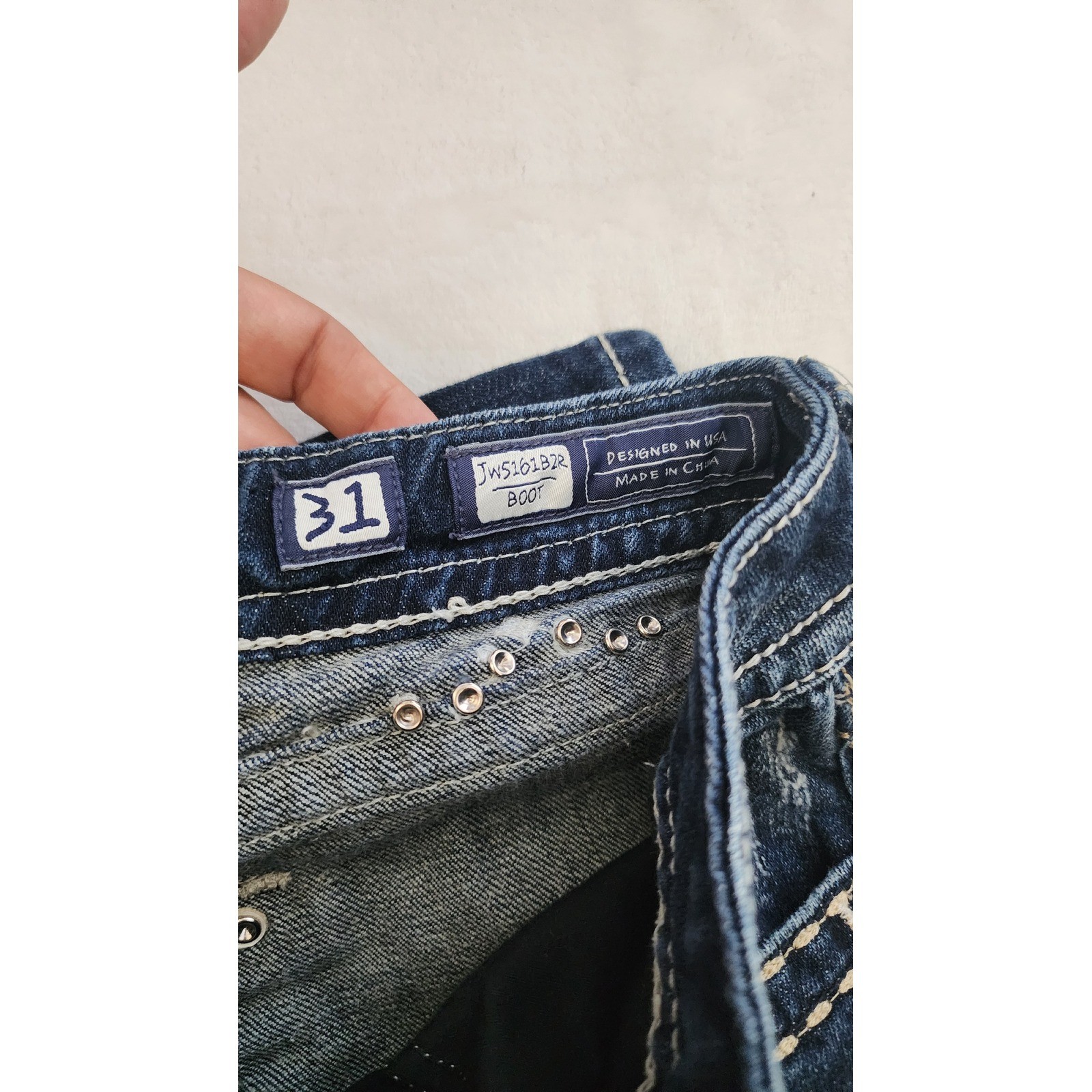 Miss Me Easy Boot Jeans Womens 29 Medium Wash Rhinestone Embellished JE5330E2R