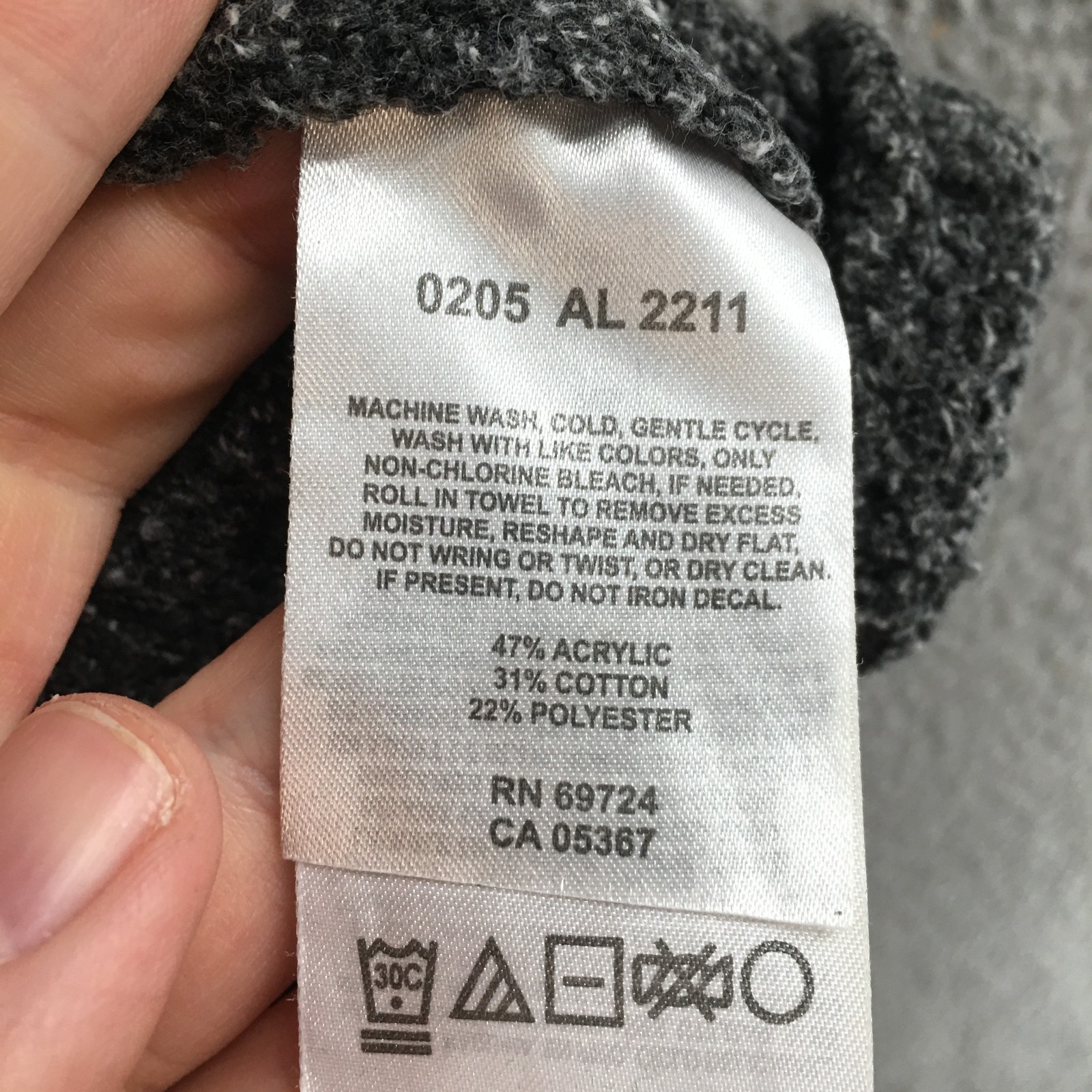 Columbia Sweater Womens XL V Neck Long Sleeve Knit Pullover Casual Soft Gray