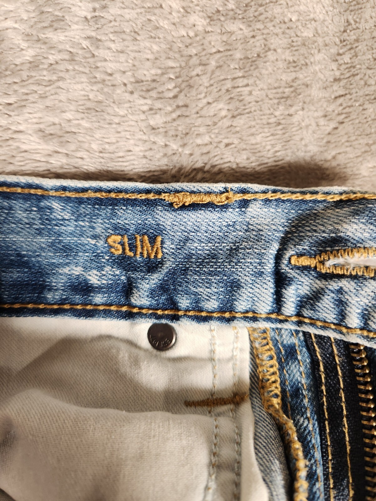 American Eagle Jeans Men’s 28X30 Blue Denim Stone Washed Slim