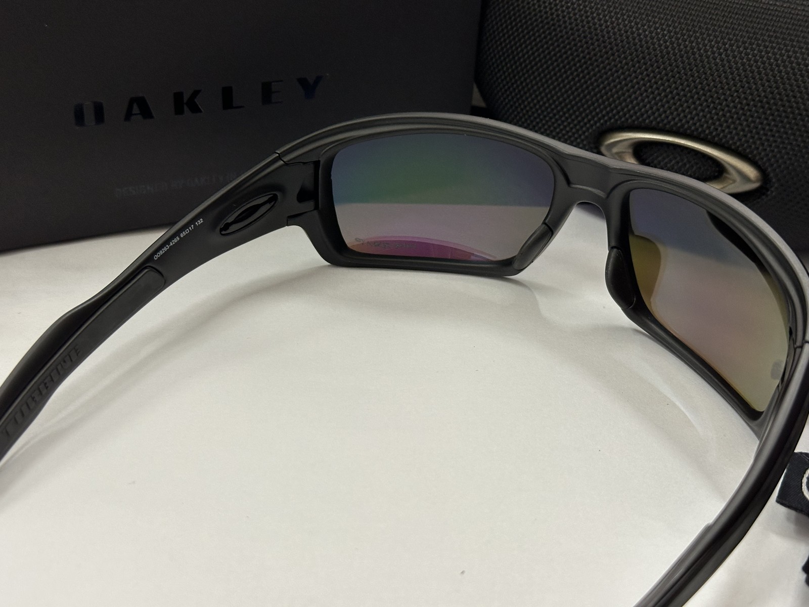 Oakley Turbine POLARIZED Sunglasses OO9263 Matte Black W/ PRIZM green Lens