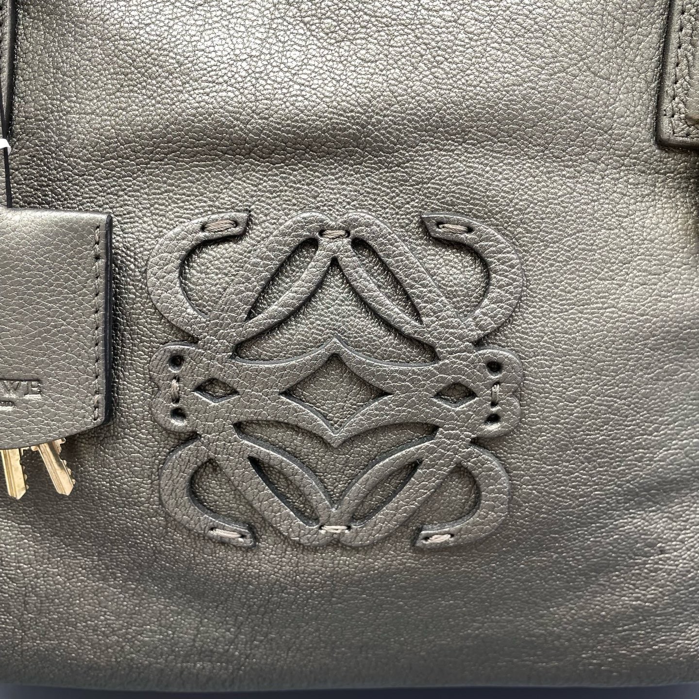 Loewe Pre-Owned Authentic Satchel 35*21*14cm Metal Free Tracked Shipping
