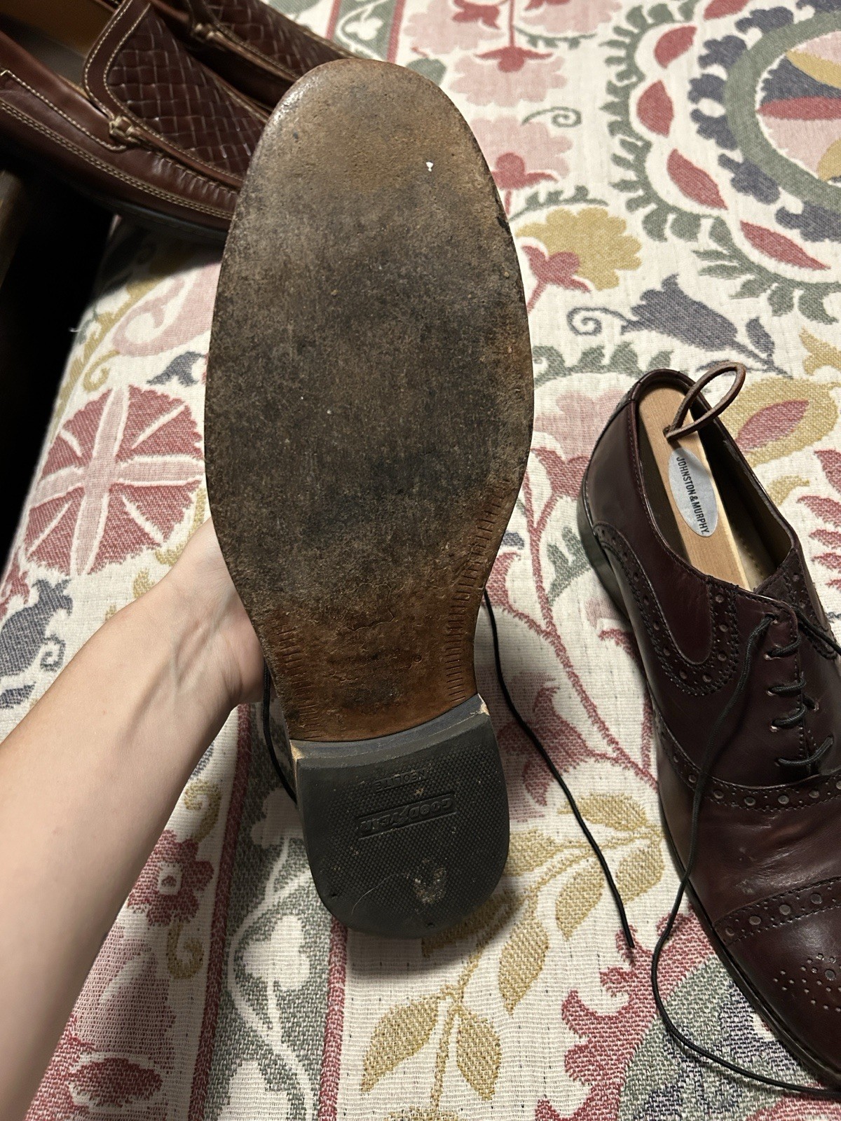 Johnston & Murphy Men’s 9.5 Brown Leather Cap Toe Brogue Lace-Up Oxfords