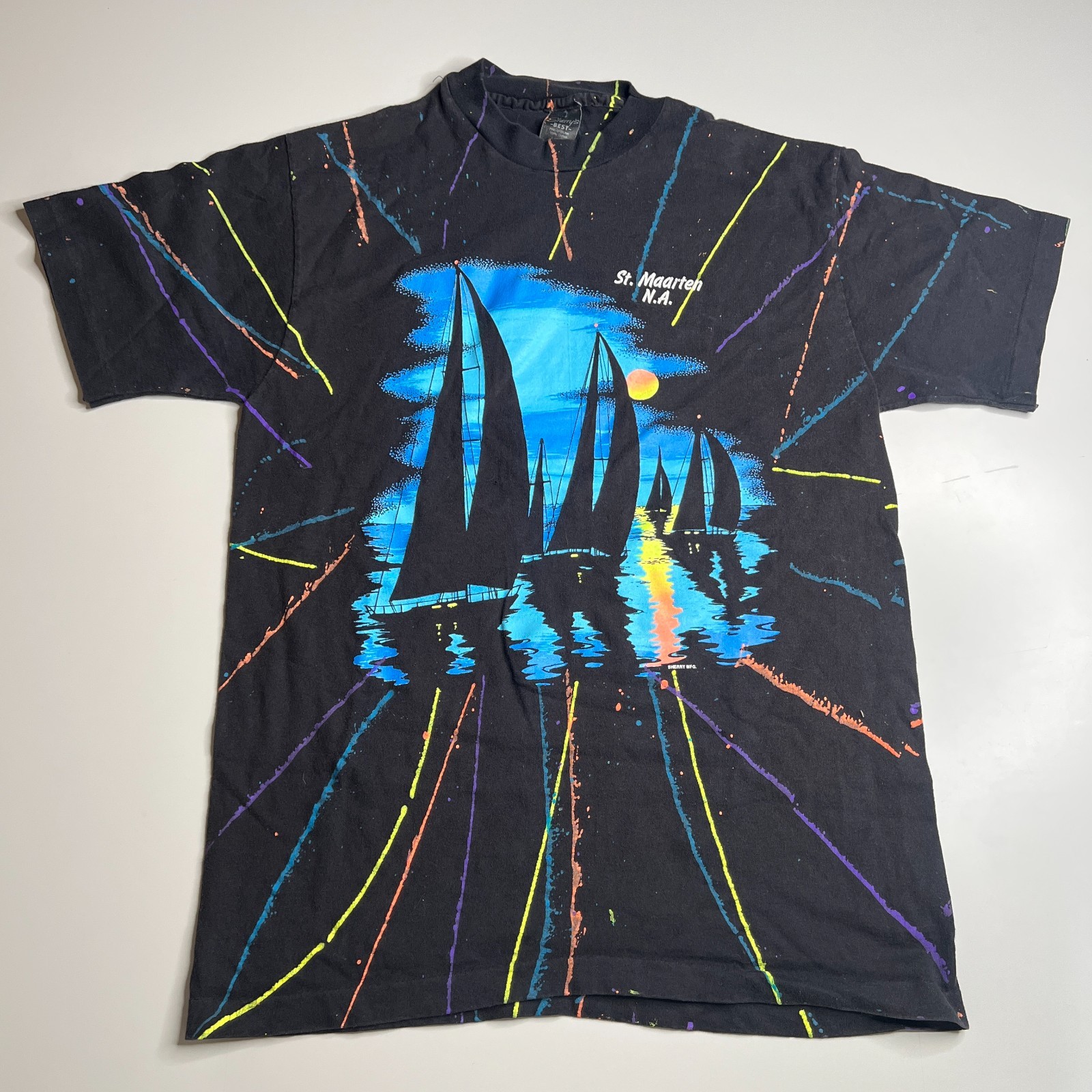 Vtg 80s 90s Sherry’s Best St Maarten N.A. Neon Sailboat T Shirt L USA Made Singl