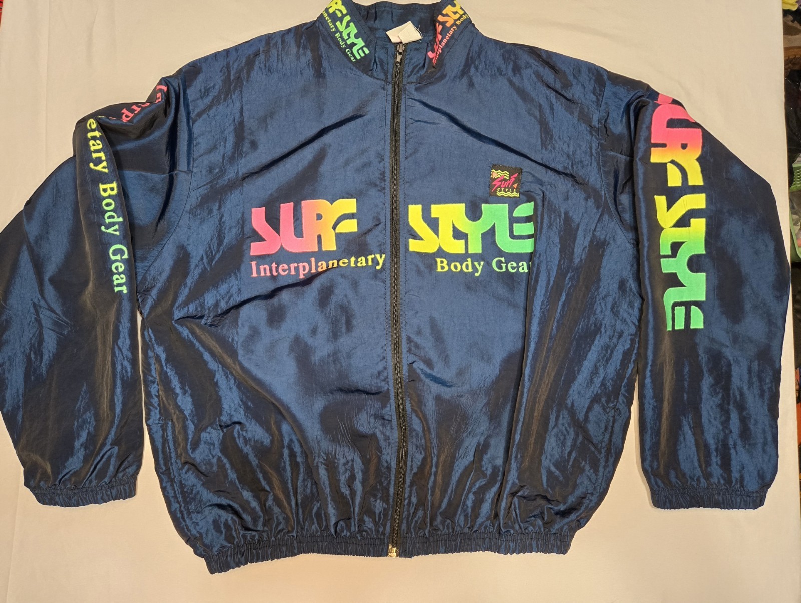 VTG Surf Style Interplanetary Body Gear Iridescent Windbreaker Jacket One Size