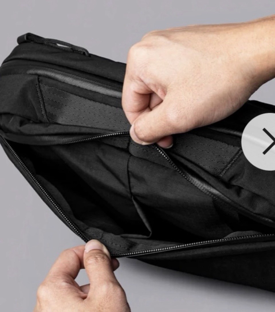 ALPAKA Eclipse Gaming Sling-A4
