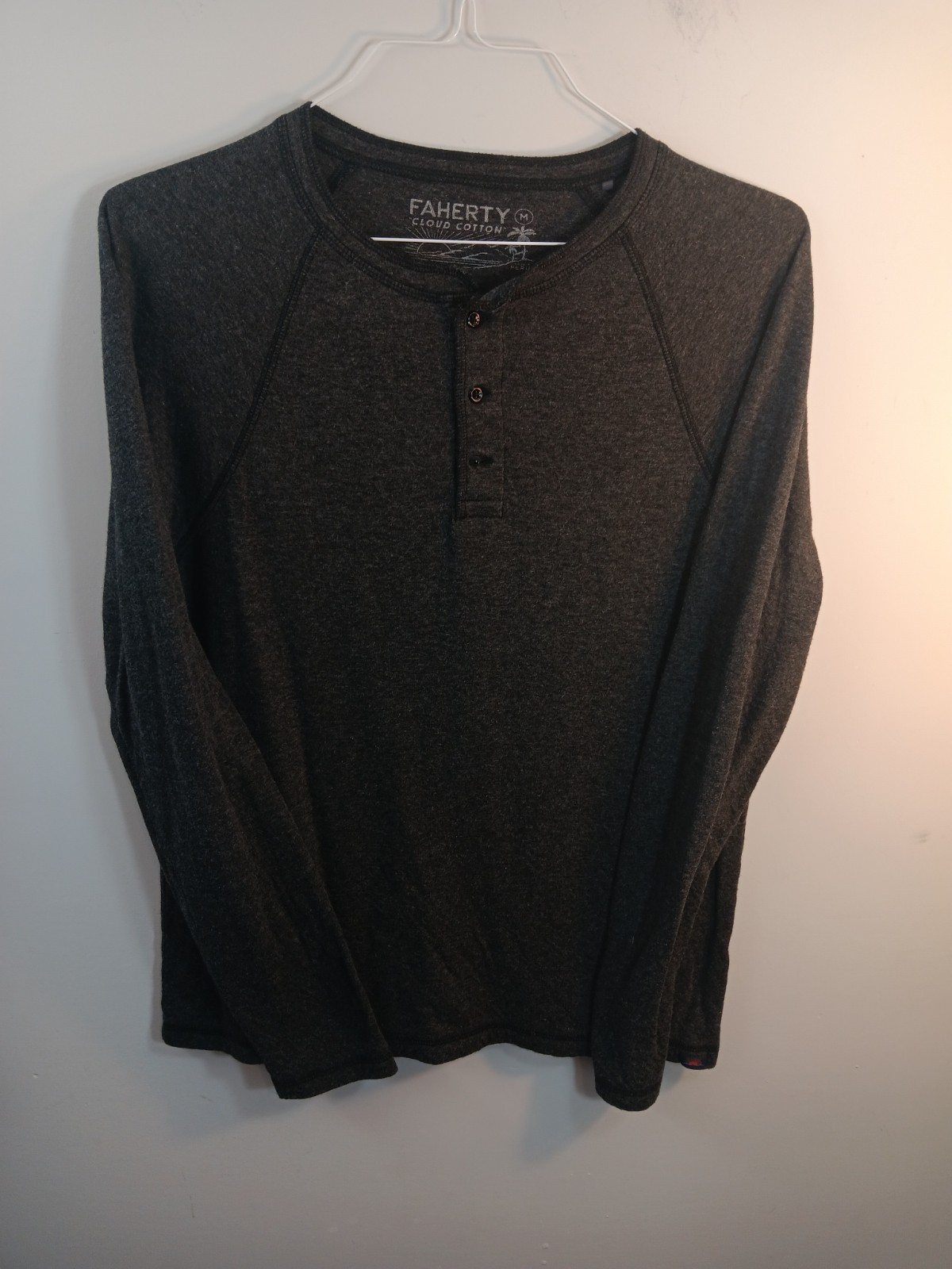 FAHERTY Cloud Cotton Henley Shirt Mens M Charcoal Gray Long Sleeve Luxury Soft