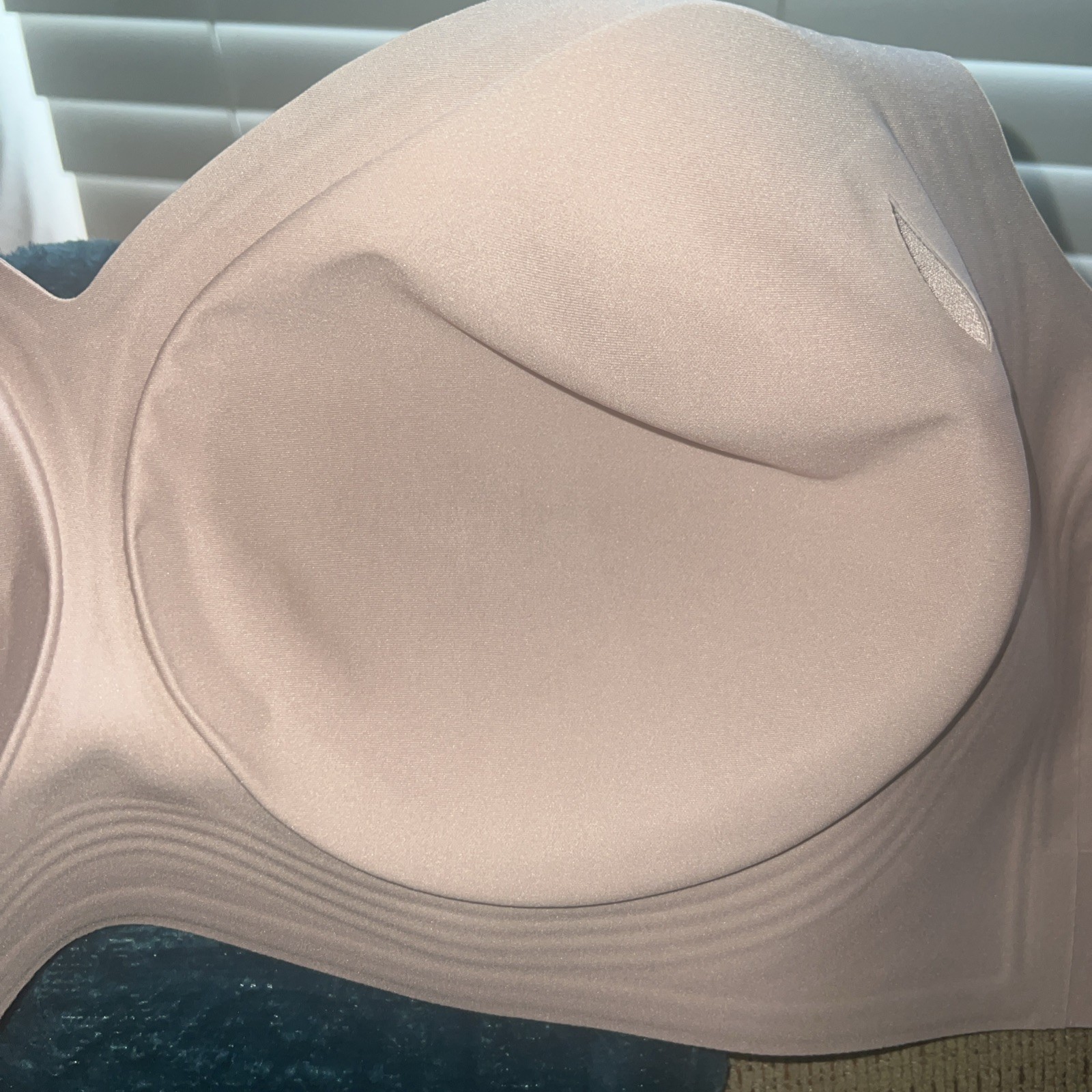 OEAK Wireless Full Coverage Bra Nude Seamless Support Size 3XL NWT