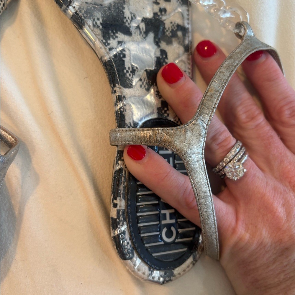 CHANEL Silver T-Strap Sandals with Clear Lucite Chain , Size 35