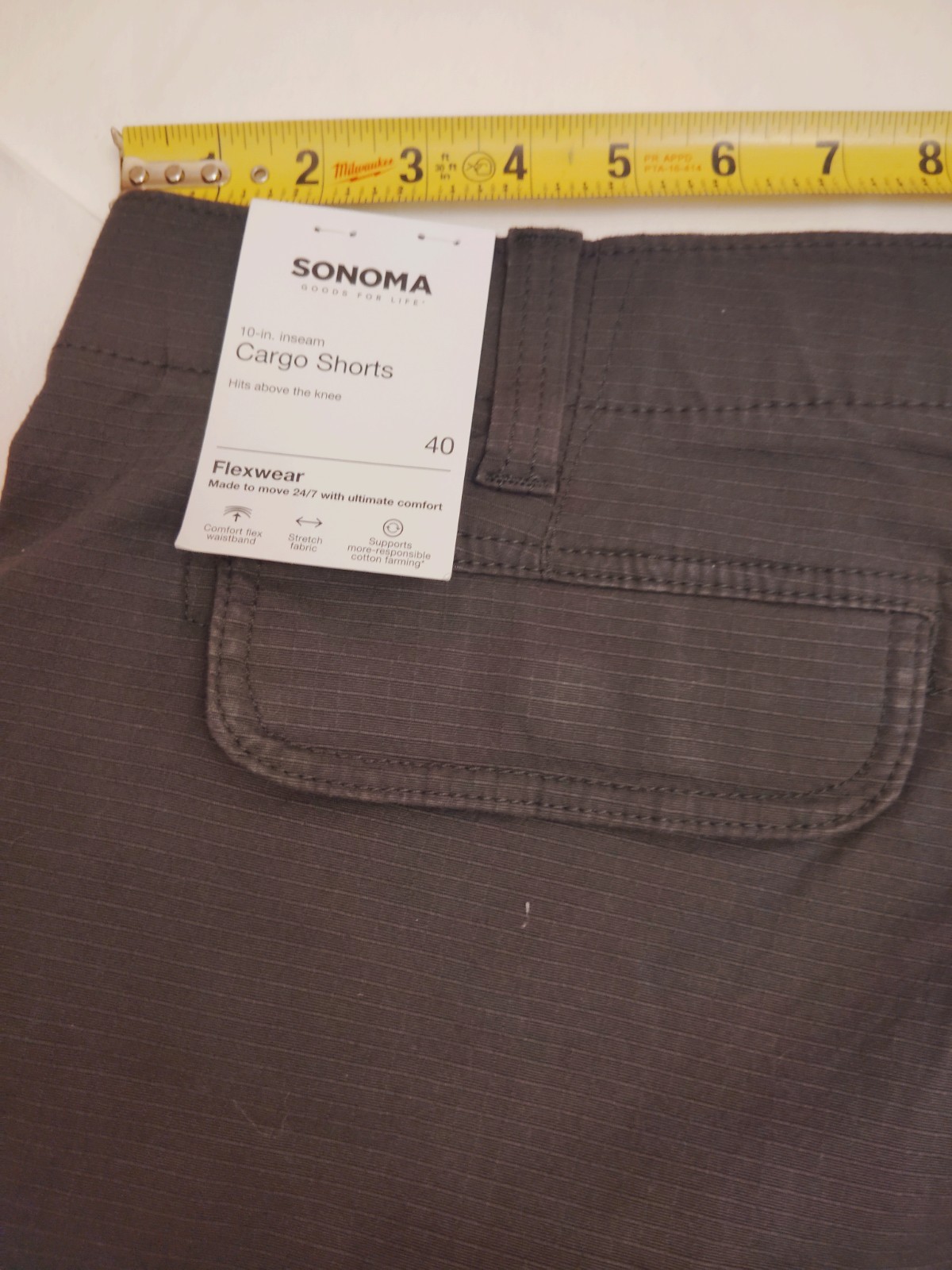 New Sonoma Goods for Life Flexwear Cargo Shorts Size 40 10-inch Inseam (Z-286)