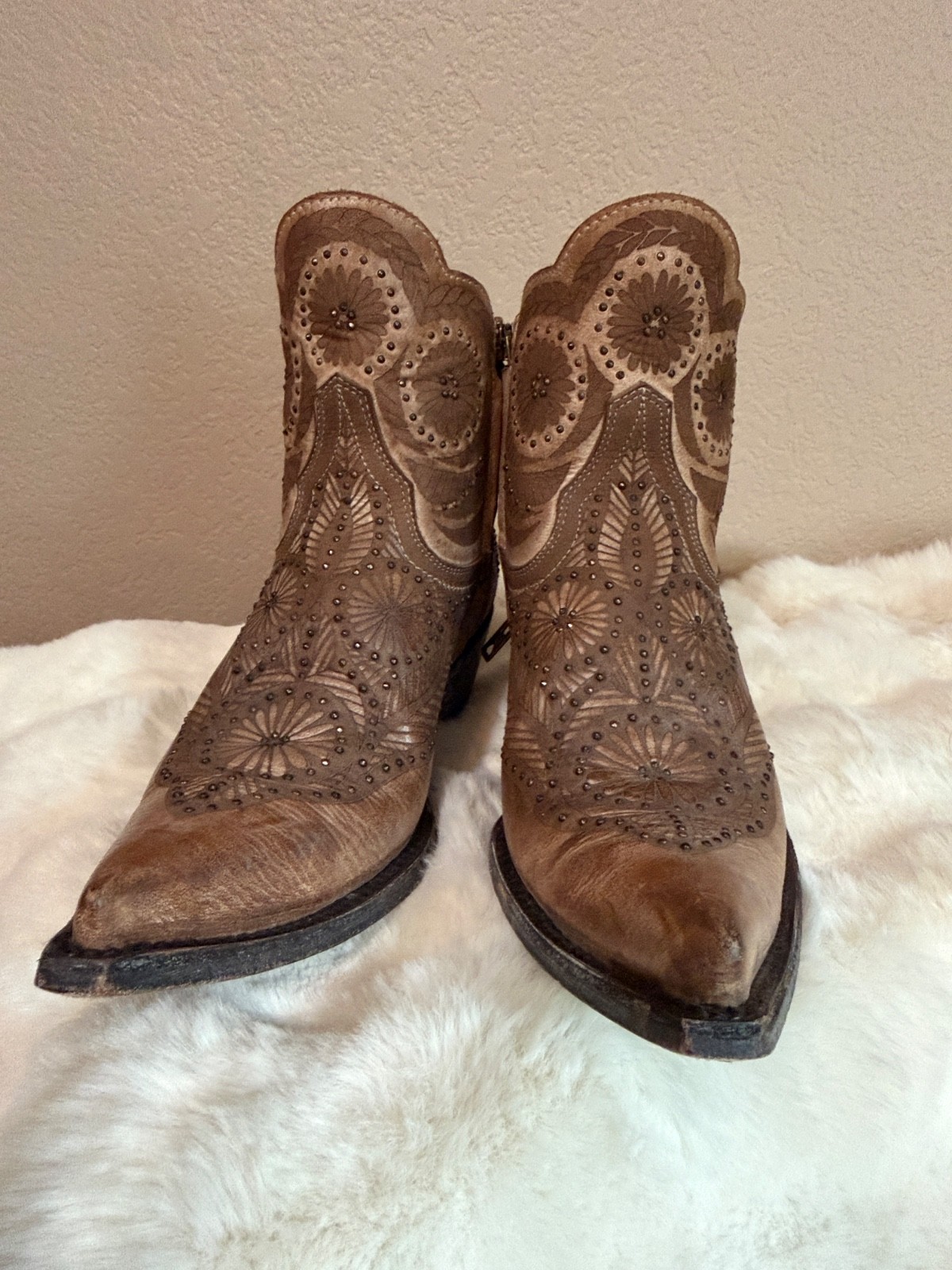 Old Gringo Dion 2775 Studded Boots Size 6.5 – RARE