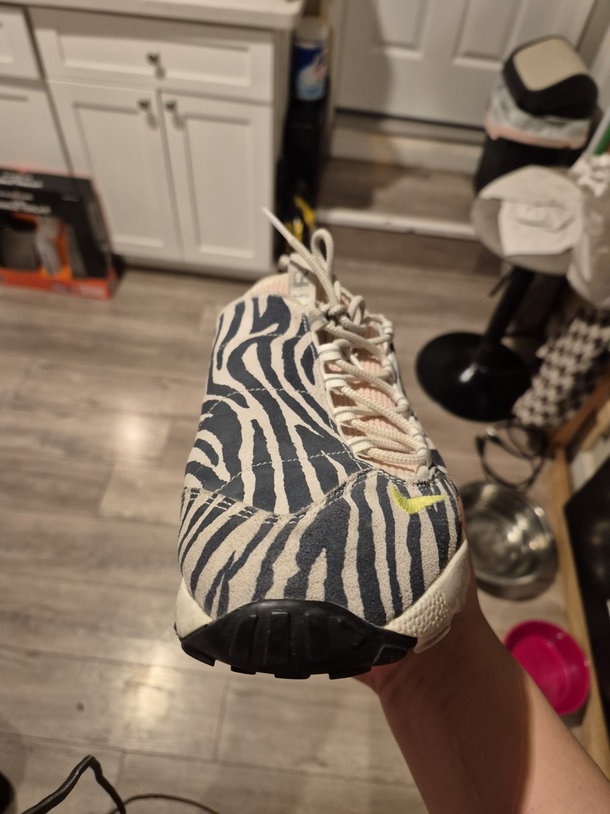 Olivia Kim Footscape