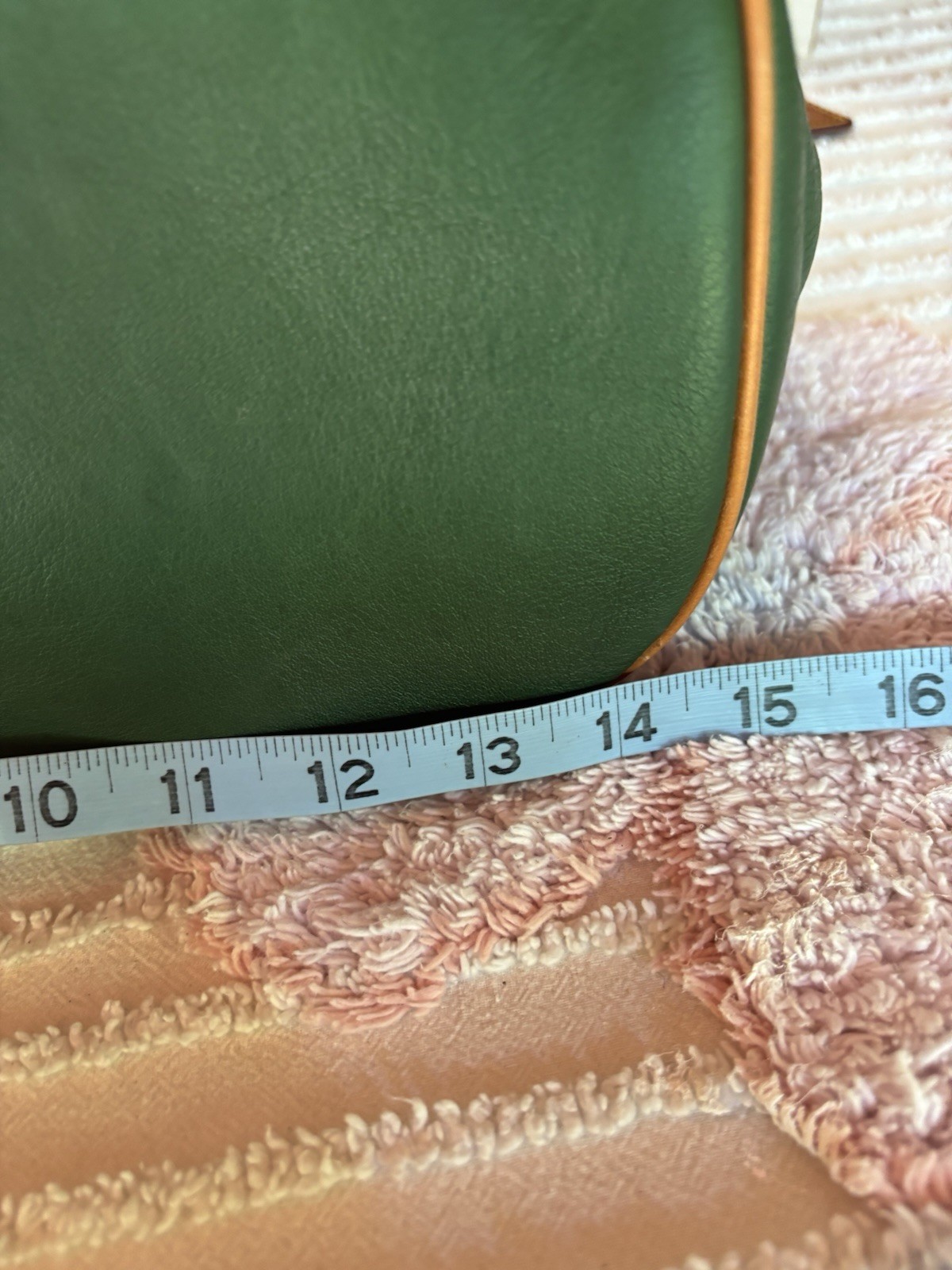 Dooney & Bourke All Weather Leather Shoulder Bag Green Pebbled Leather *MINT COA