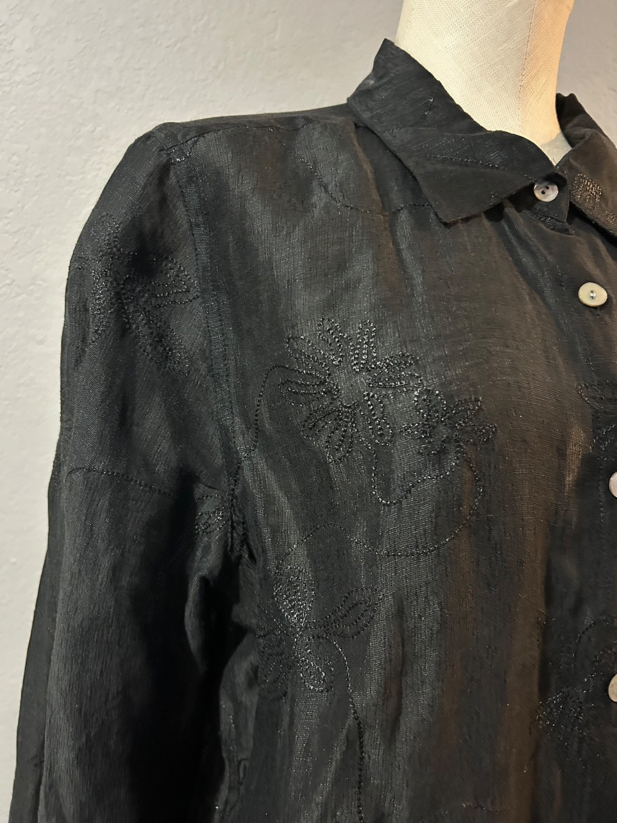 French Laundry Women’s Vintage Silk Linen Embroidered Button Up Shirt size XL