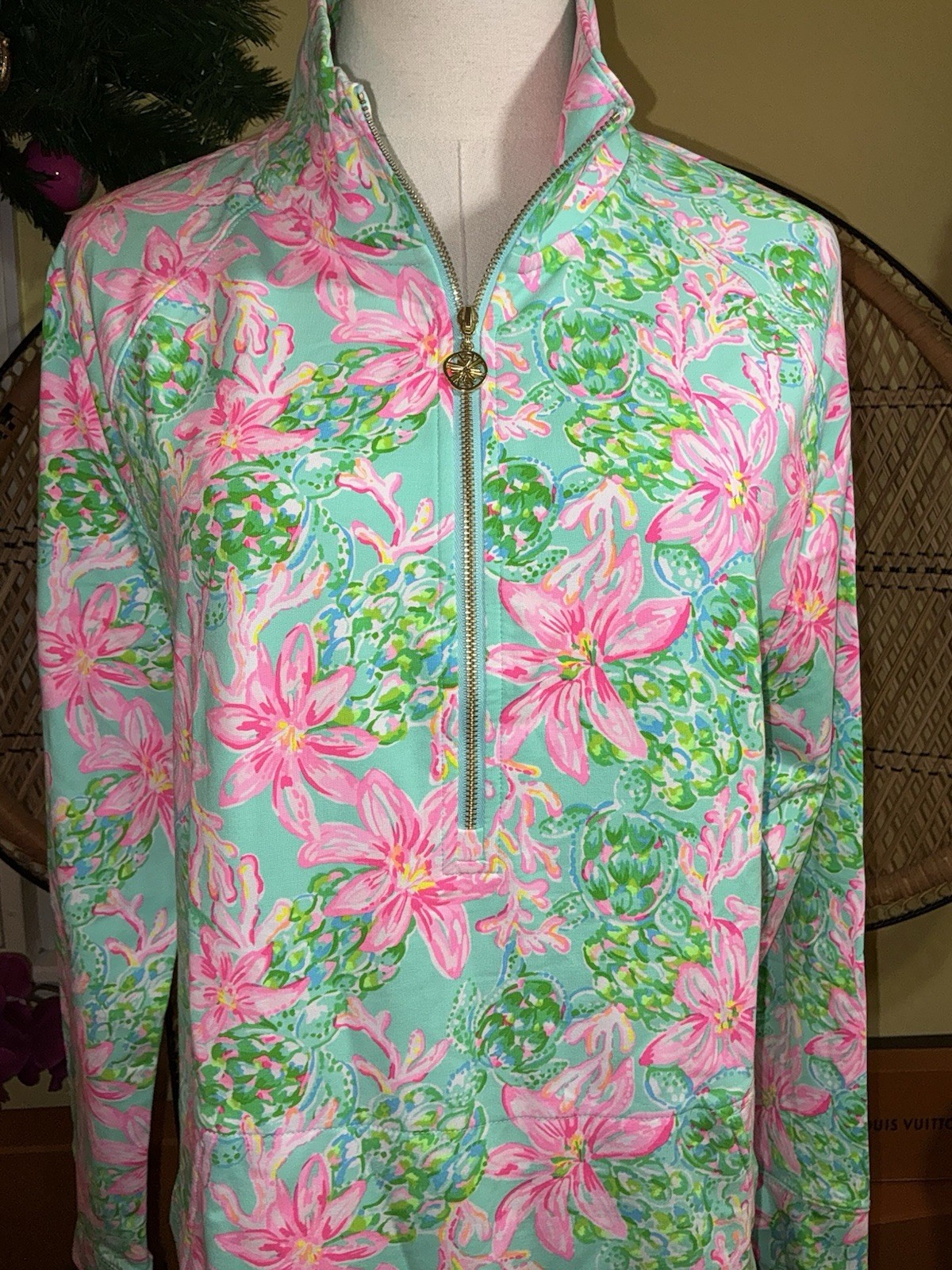 Lilly Pulitzer NWT UPF 50+ Skipper Popover So Shellegant Size L