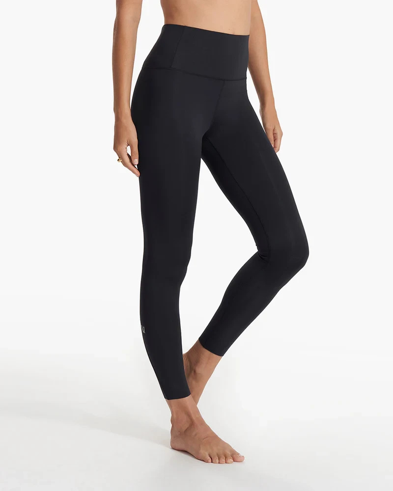 Vuori Evolve Legging and Stride Bra Small