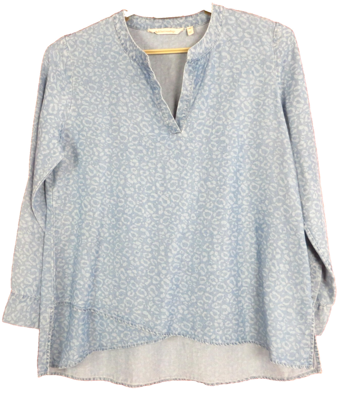 TB10737- SOFT SURROUNDINGS Women’s Tencel Chambray Blouse 3/4 Sleeve Animal PM