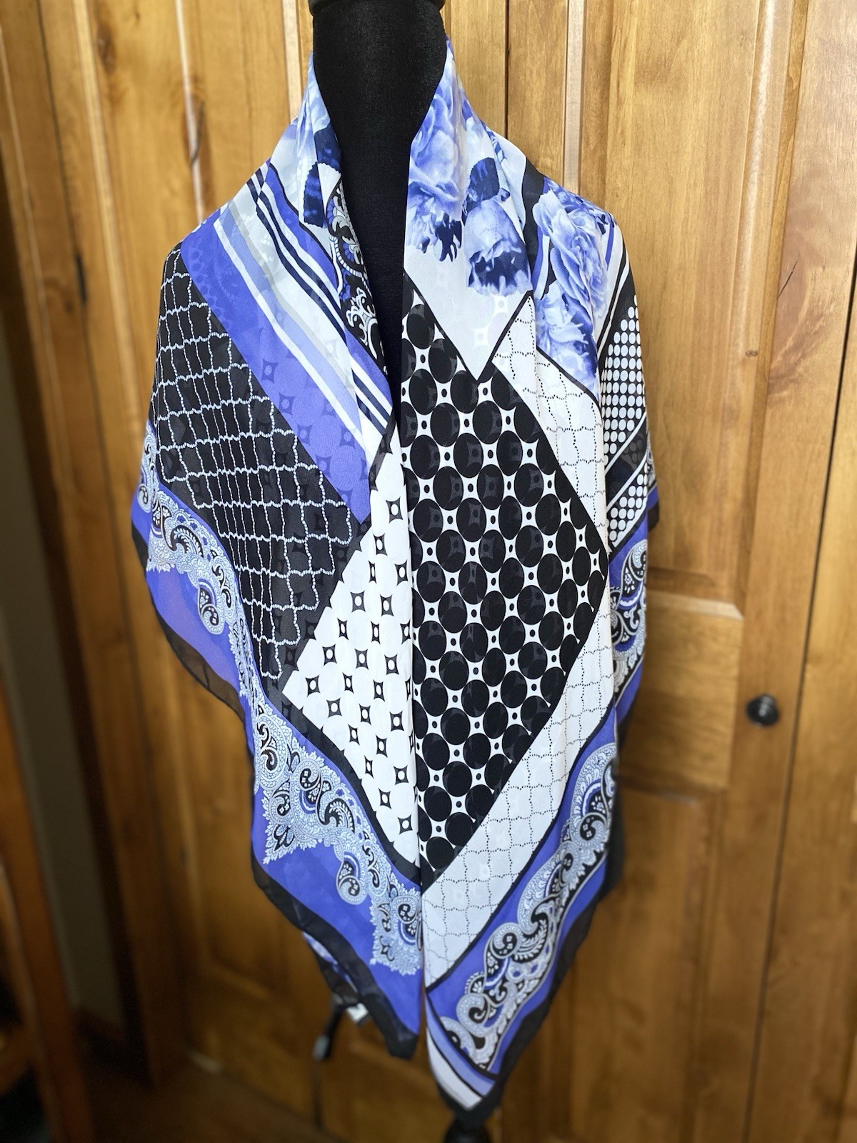 White House Black Market Scarf Square Geometric 42” X 42”