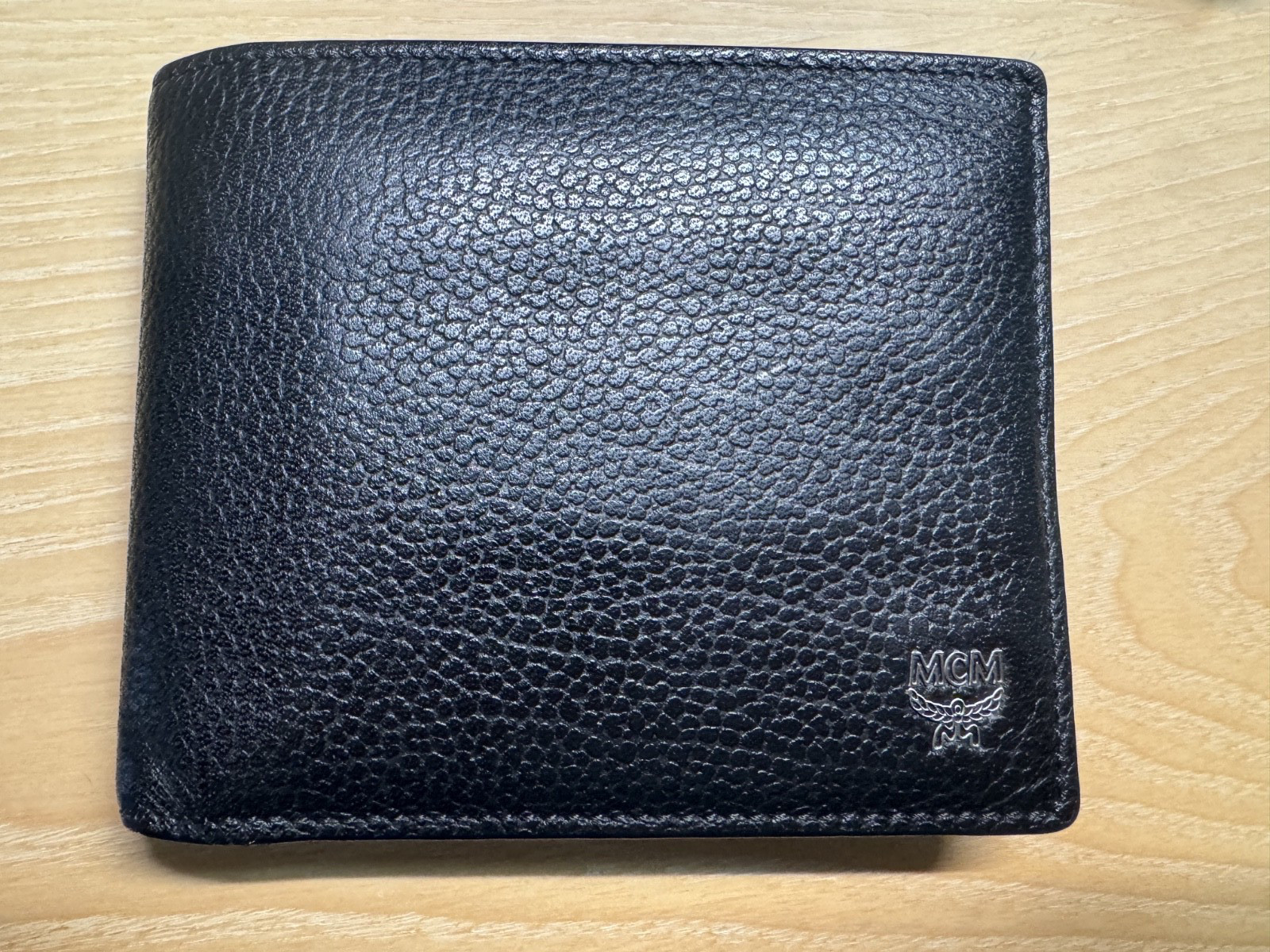 MCM Wallet Purse Card Holder Coin Pocket Leather Pouch Genuine