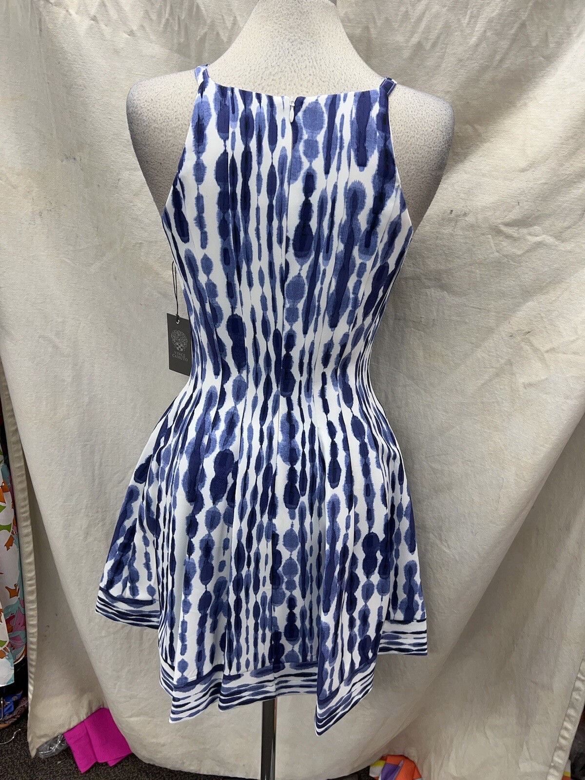 VINCE CAMUTO DRESS/SIZE 14/NEW WITH TAG/RETAIL$149/FIT AND FLARE/