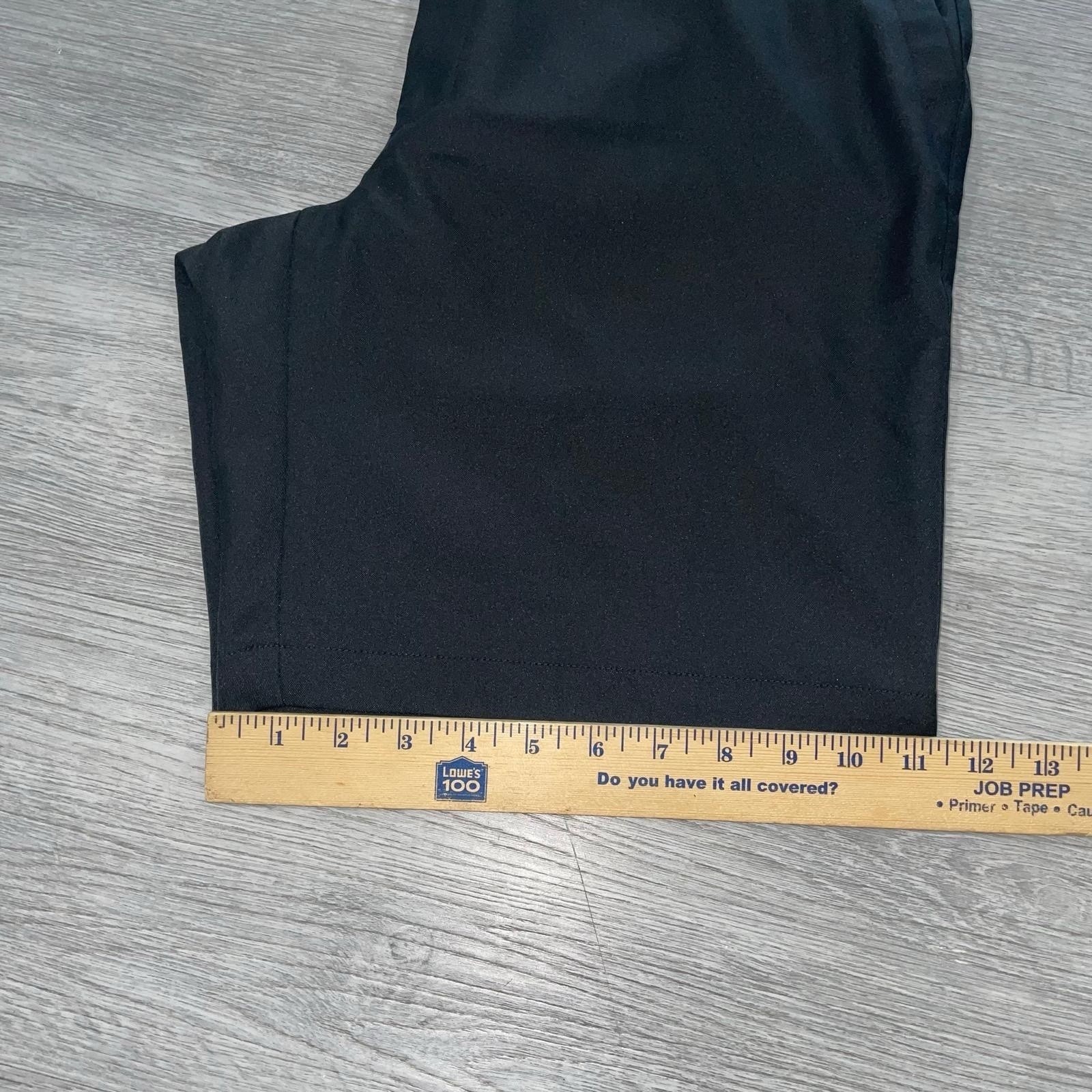 Peter Millar Shorts Men’s Size 36 Black Performance Salem Golf Crown Sport