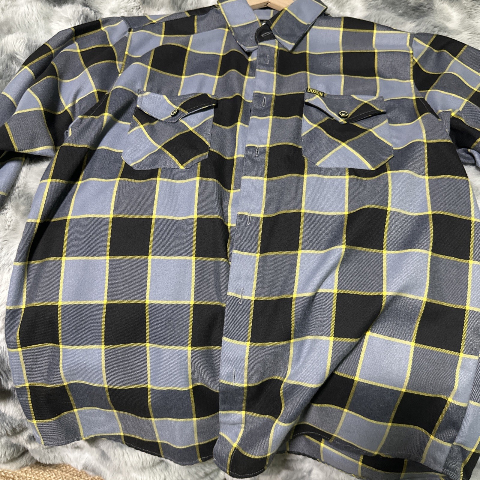Dixxon Flannel Company “The Bolt” *Men’s Size XL 🔥🔥🔥 🔥
