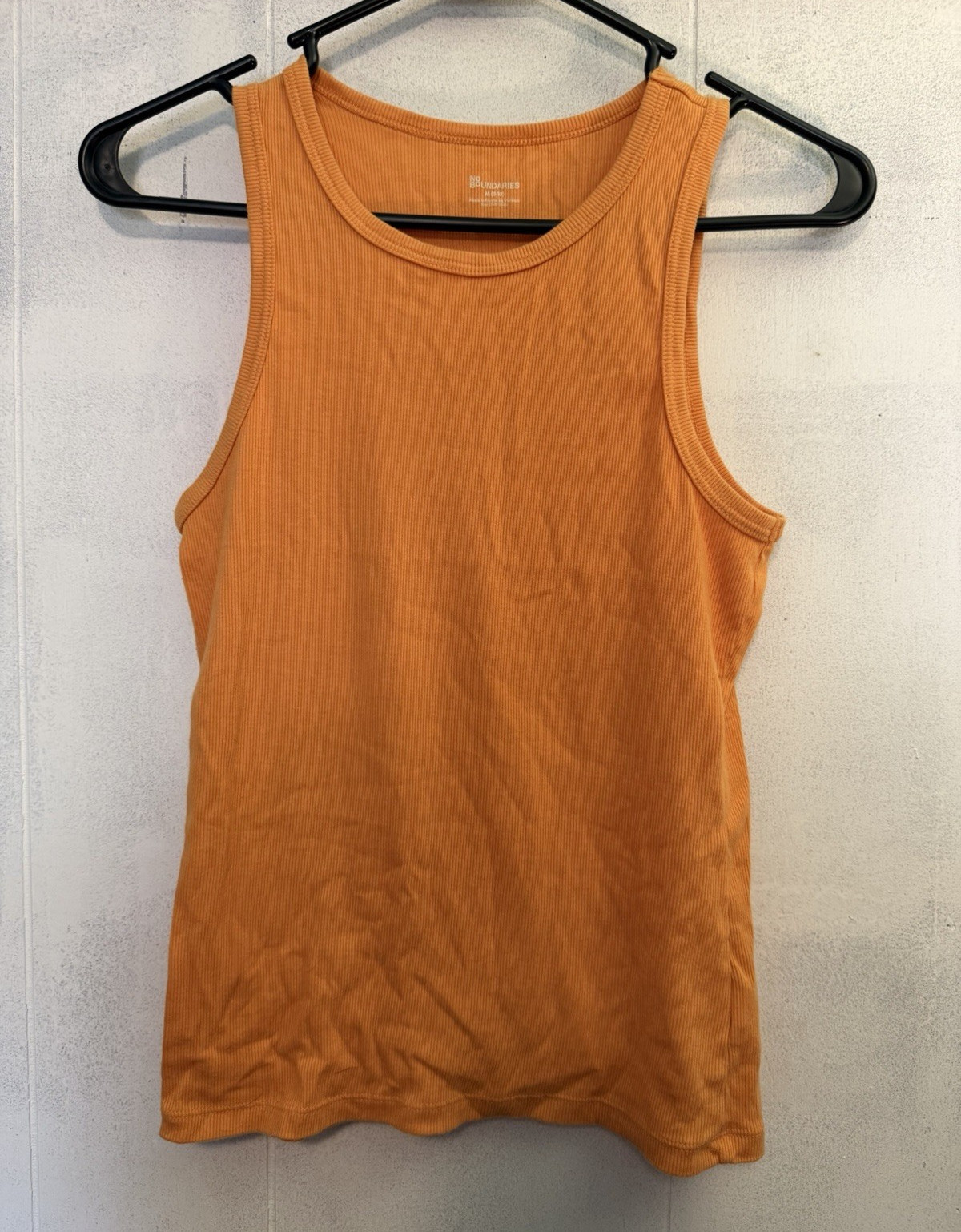 No Boundaries Women’s Orange Solid Scoop Neck Sleeveless Knit Tank Top, M