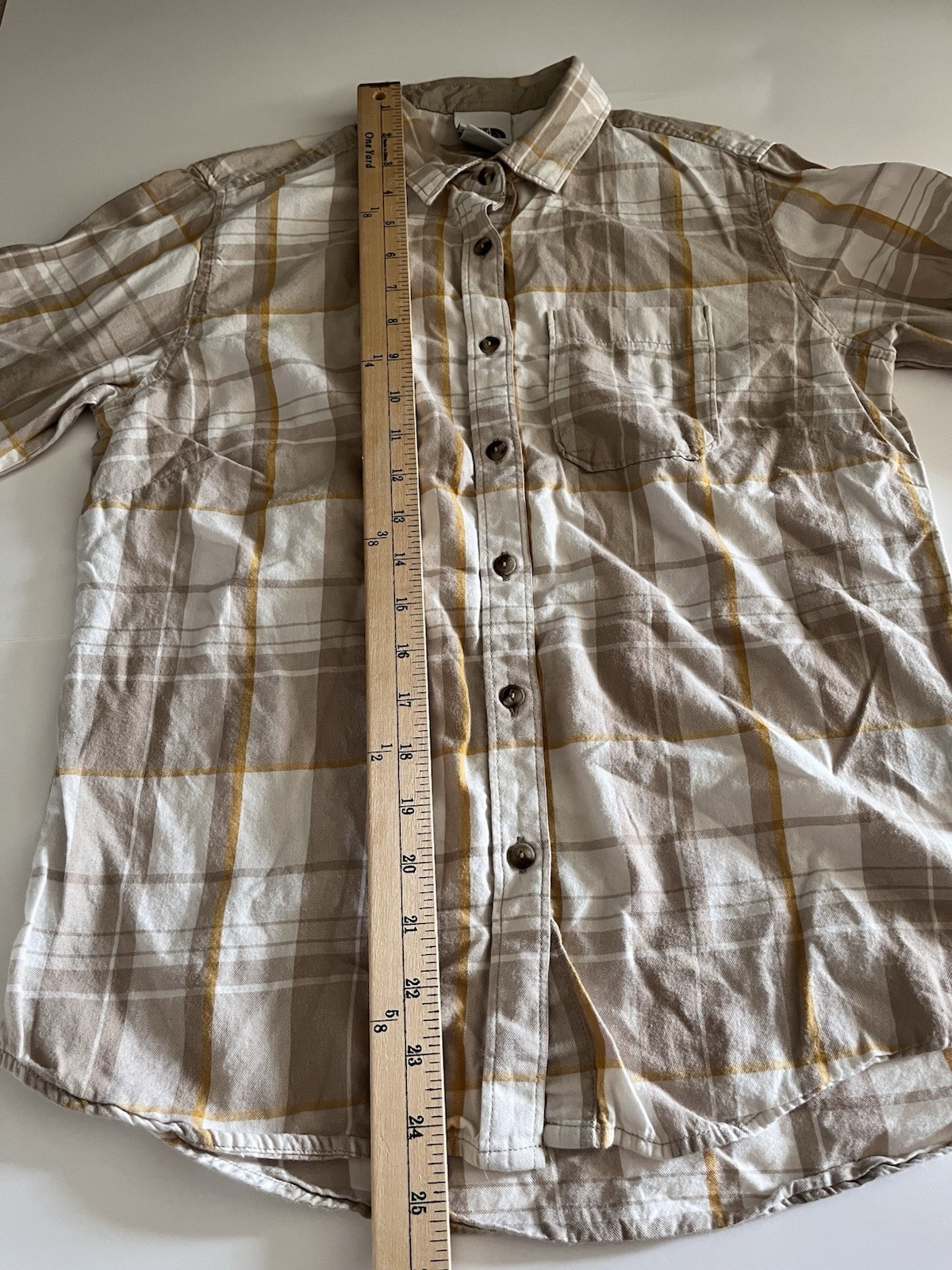 The North Face Women’s M Beige Plaid Flannel Button Up Long Sleeve