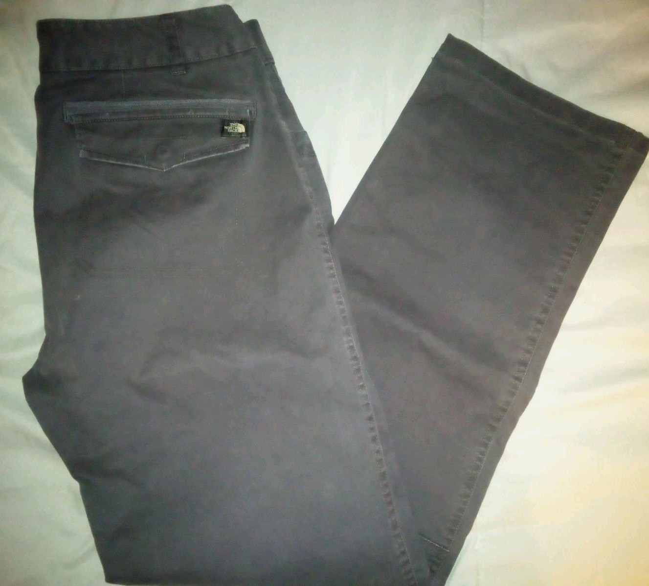 The North Face Womens Size 10 Jeans Grey Zip Snap Utility Straight Leg (32″×30″)