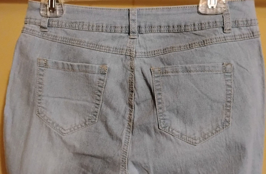 Retail $48 NWT Boom Boom Jeans Light Blue Skinny Ankle Curvy Fit Jeans Size: 7