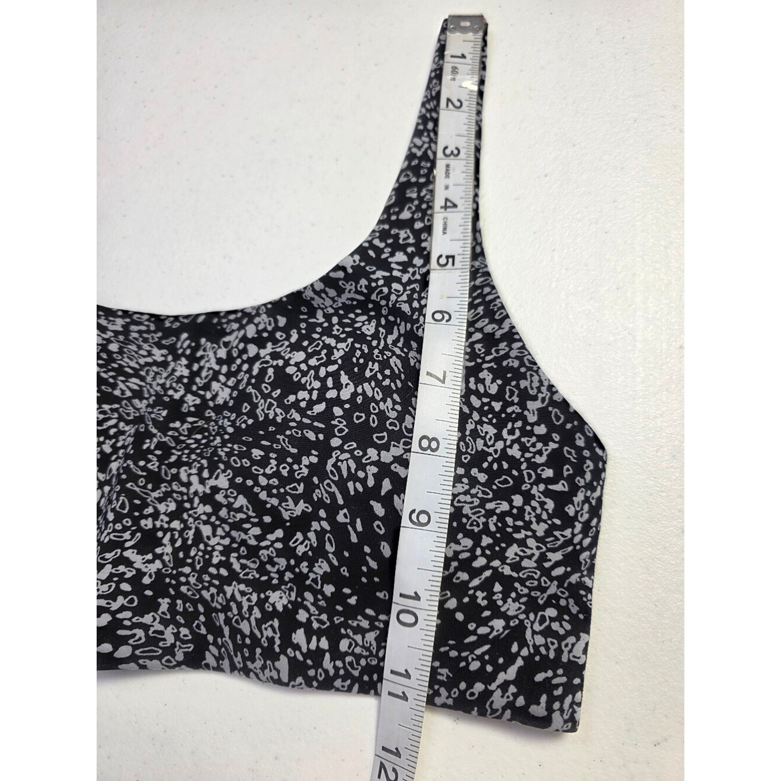 Lululemon In Alignment Bra Black White Print Adjustable Strap Size Unknown