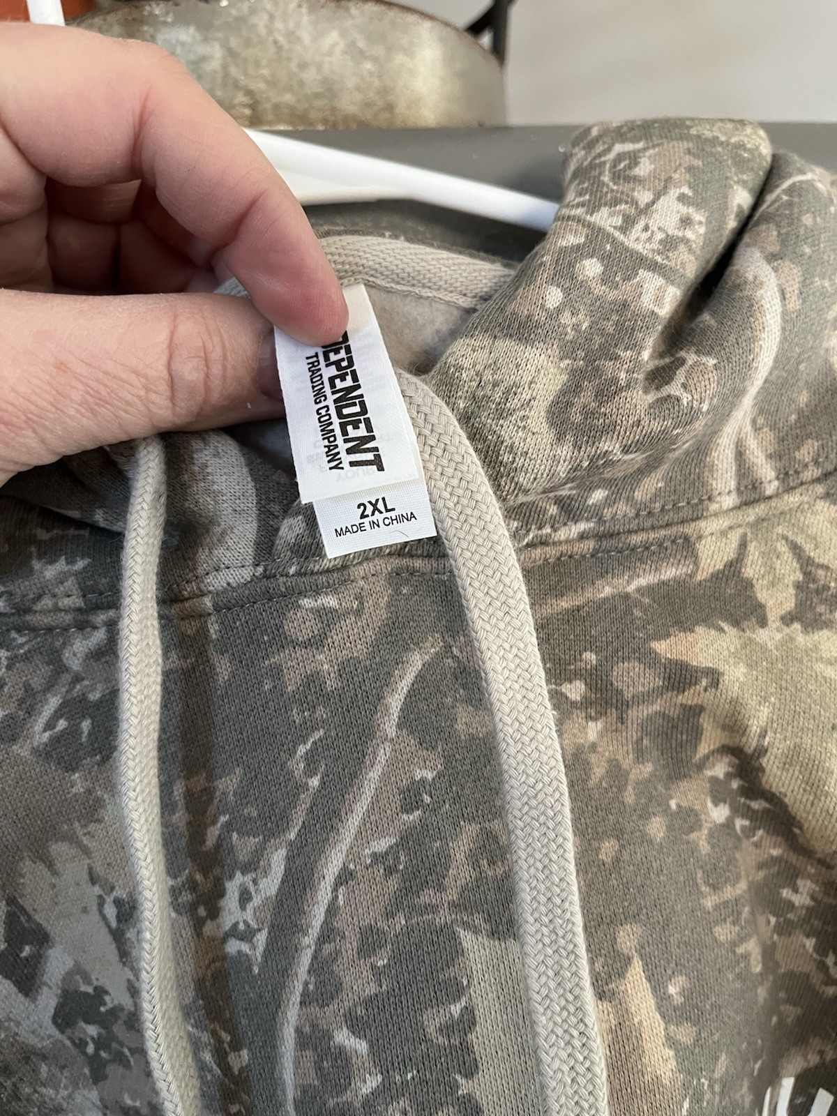 Independent Trading Co Heavyweight Hooded Camo Hoodie Size XXL