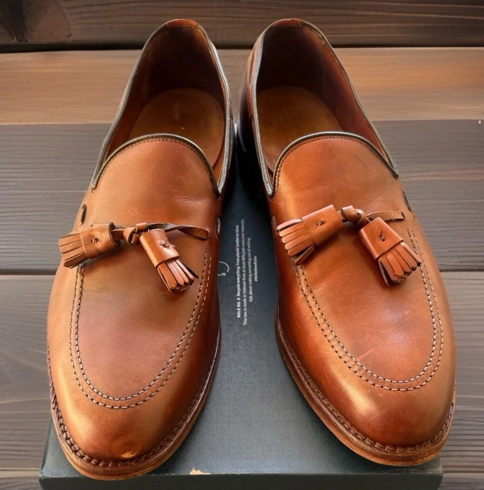 MEN’S LOAFERS Allen Edmonds Grayson Tassel Loafers – TAN / SIZE- 12 A