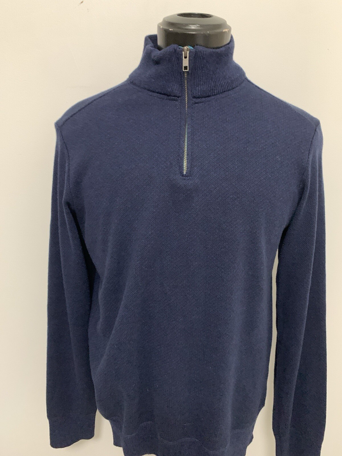 Robert Graham Zip-Collar Sweater – Size Medium Navy Cotton Blend EUC Classic
