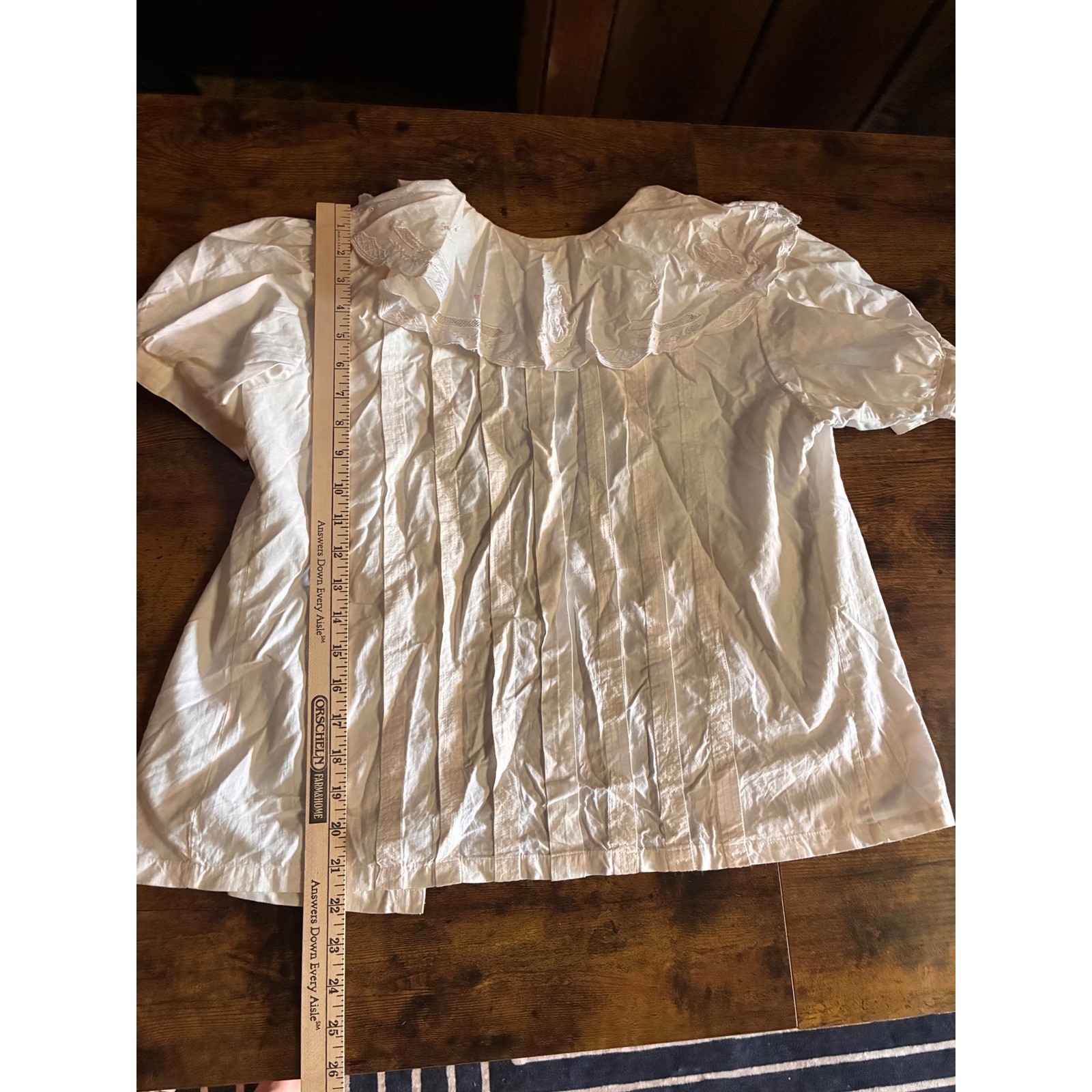 At Last Button Down Blouse Womens Medium White Embroidered Lace Collar Pintuck