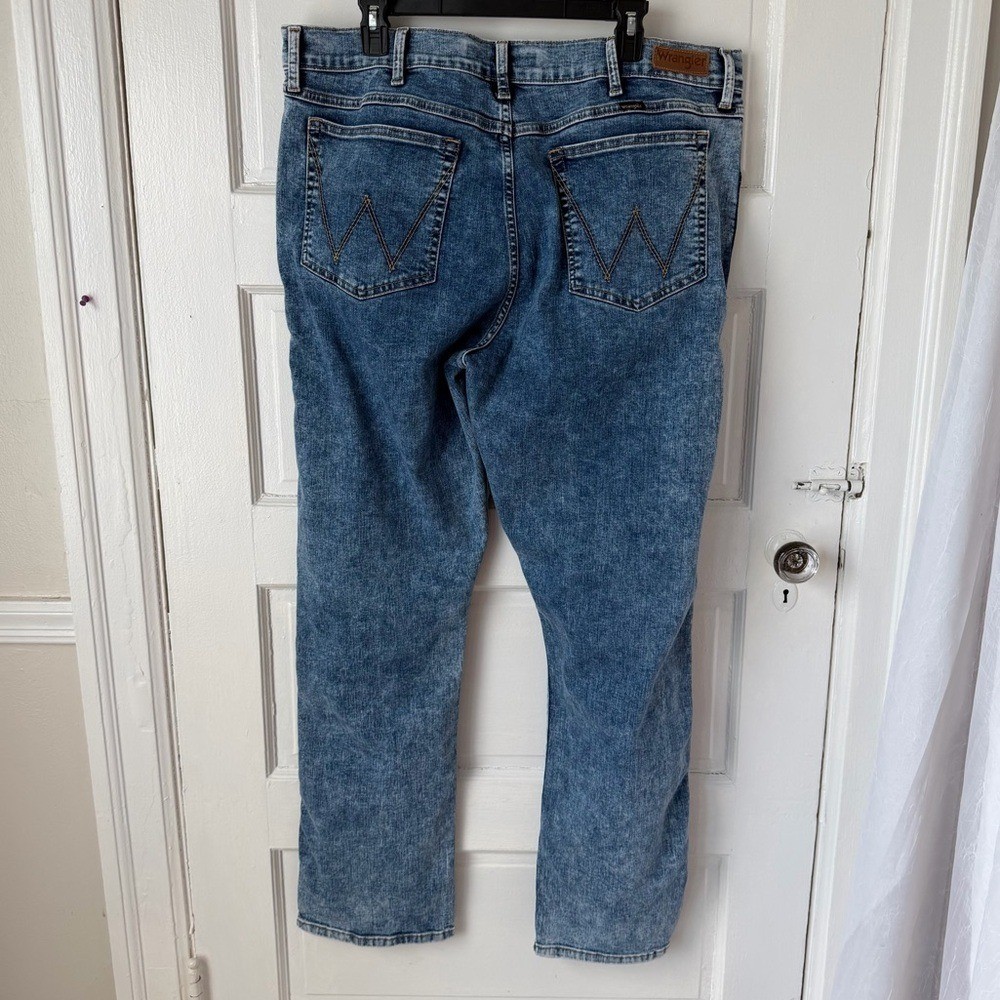 Wrangler Light Blue Stone Washed Denim Slim Straight Jeans Stretch Casual 38×32