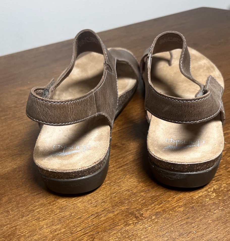 Dansko Reece Toe Loop Sandals Brown Slingback Leather 40 Women’s