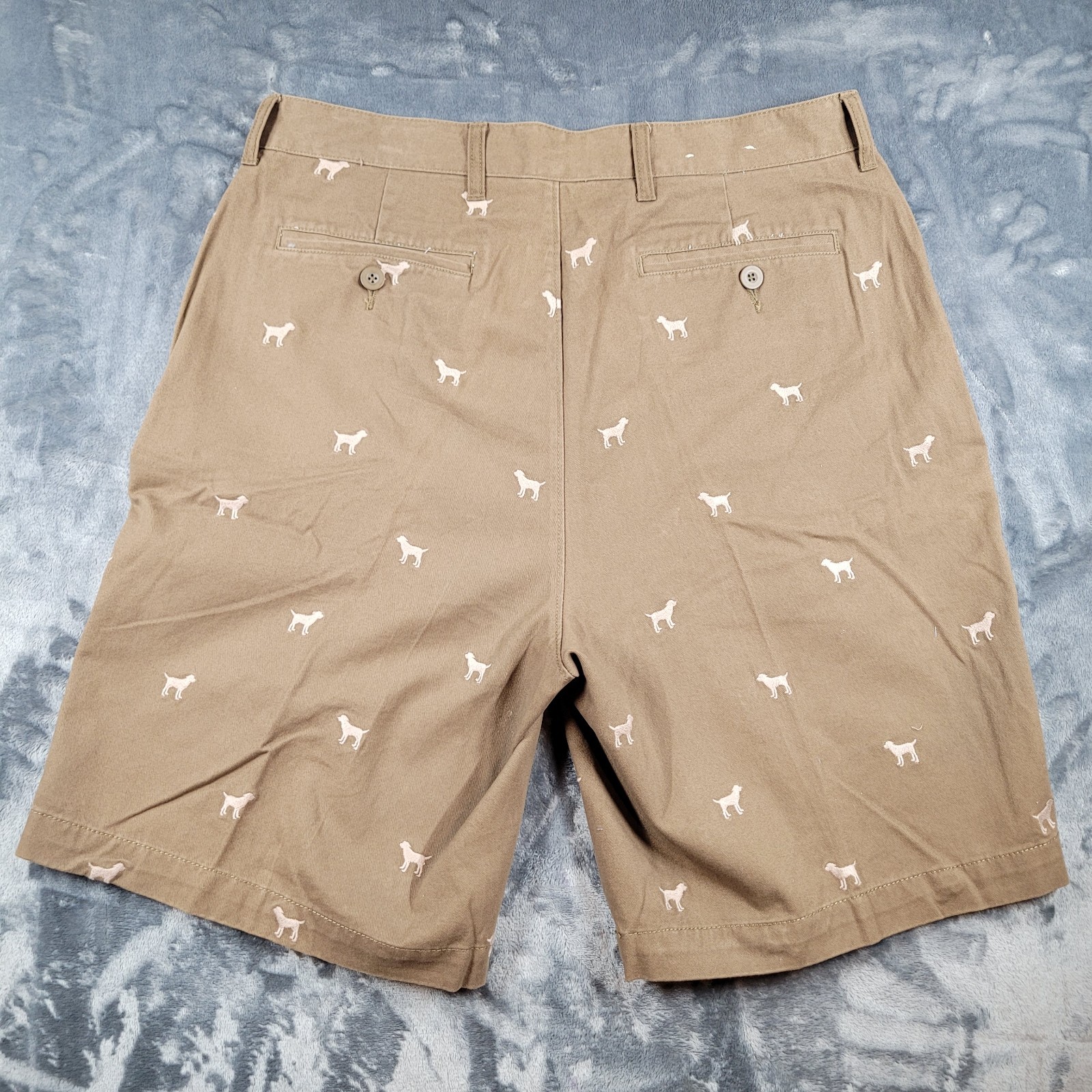 G.H. Bass Mens Brown Embroidered All Over Dog Print 9″ Inseam Shorts Size 36